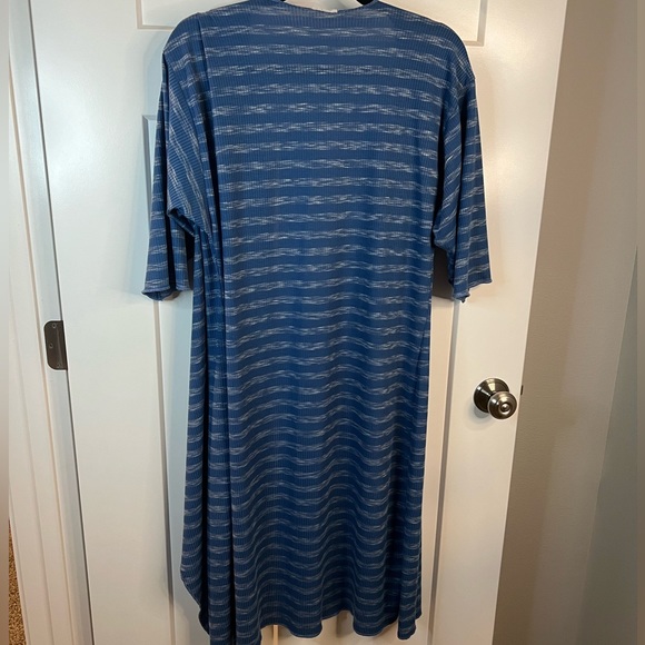 Like New! Blue Striped LuLaRoe Shirley - Medium - Picture 3 of 5